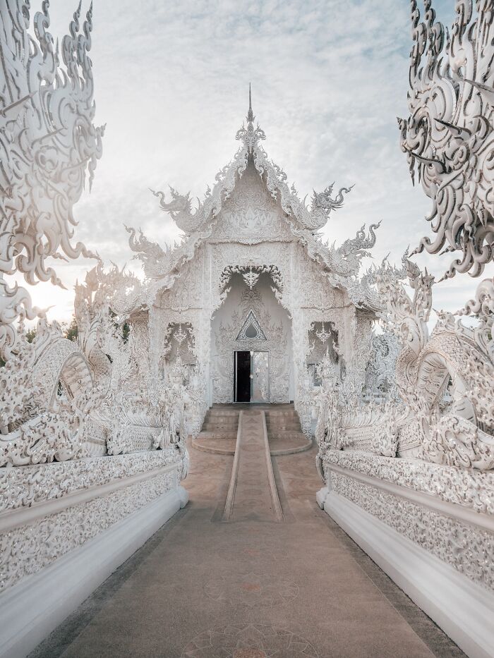 Wat Rong Khun, Thailand: The White Temple You Can’t Look Away From