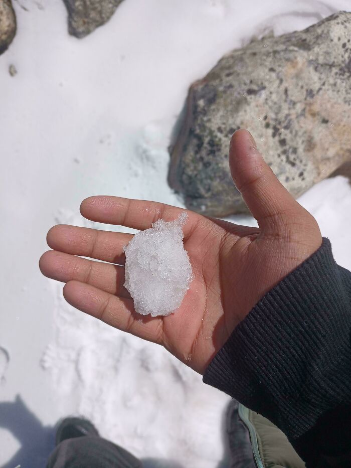 First Time Touching Snow – Instant Happiness Level 1000