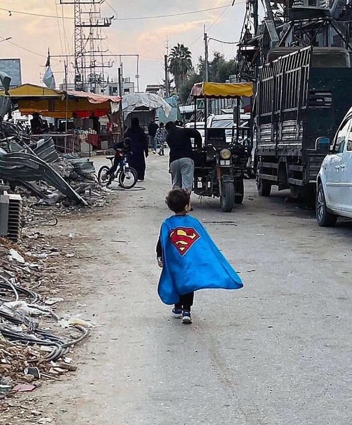 Wait, They Actually Shared These Wild True Stories?! Meet The Guy Behind The Instagram Account