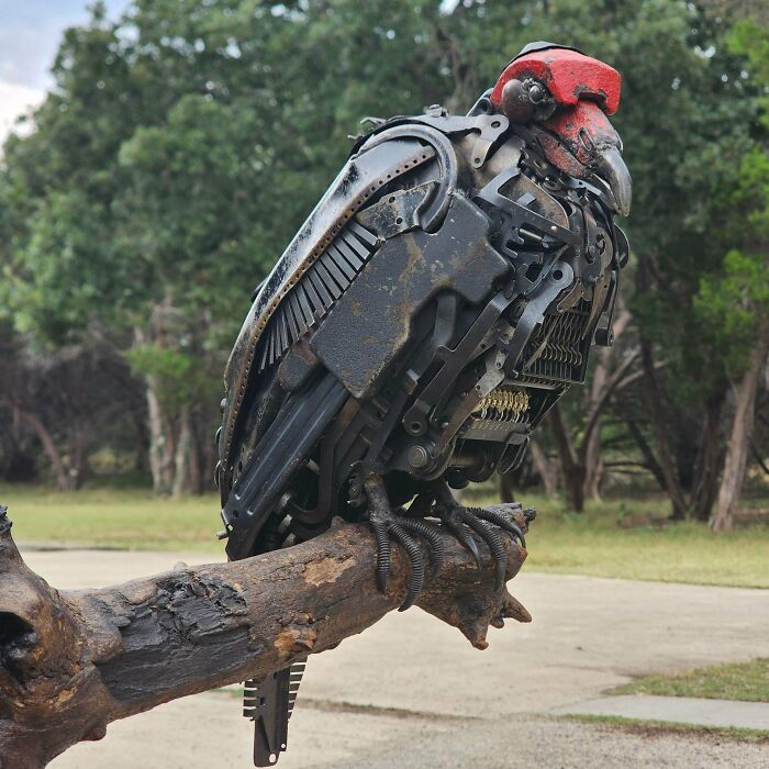 Made This Turkey Vulture From Old Typewriters!