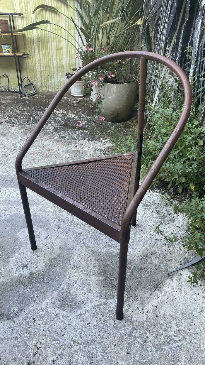 Trapped in a Chair Nightmare—Don’t Sit Too Long