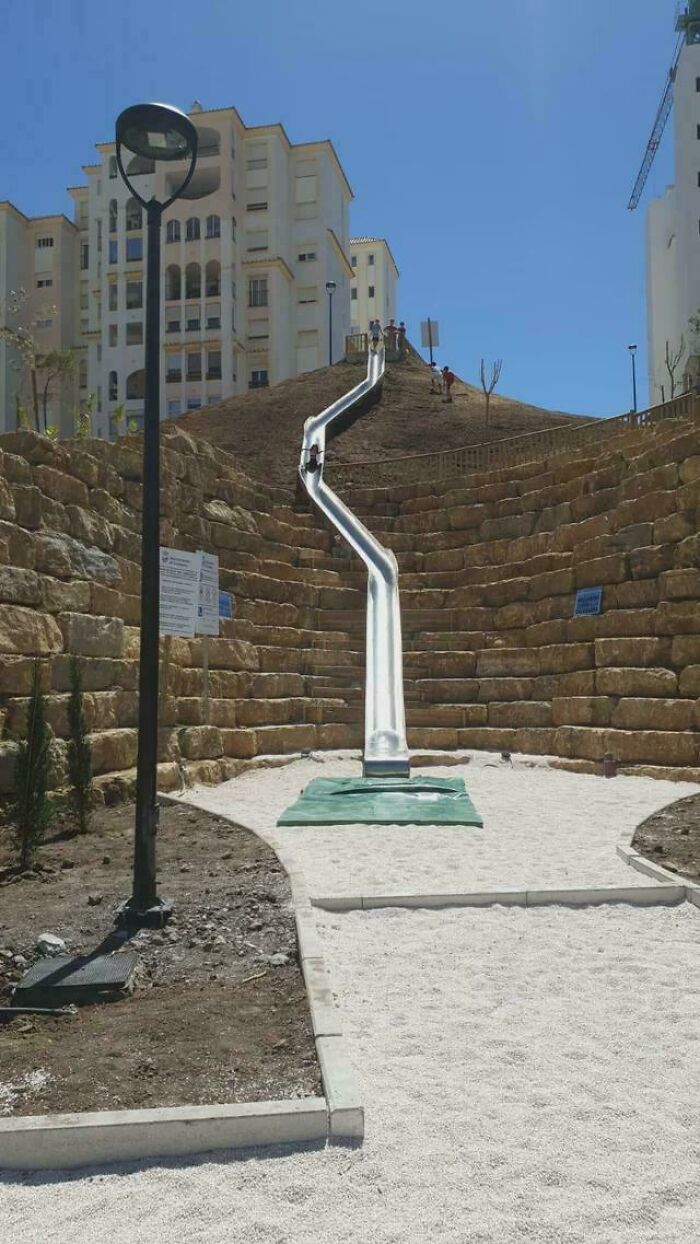 Slide at Estepona That’s More "Ouch" Than "Whee"