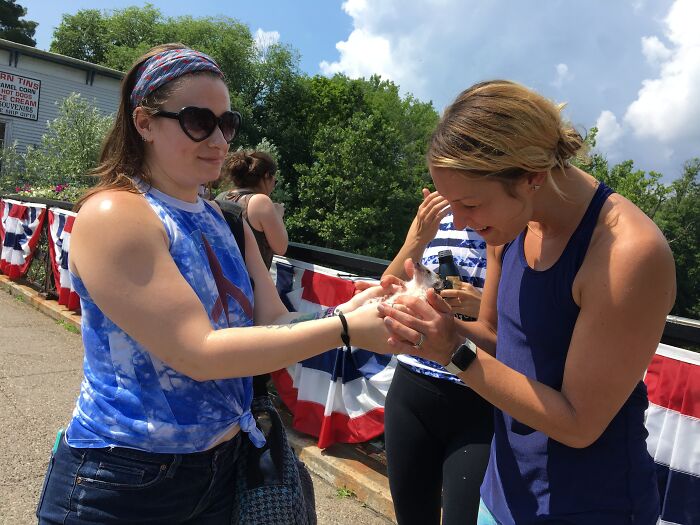 Wait, They Actually Snapped These Hedgehogs Doing Life?