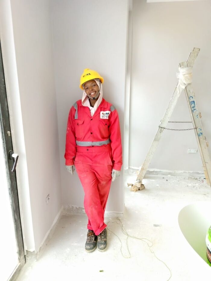 Why Some Ladies Skip Manicures (And No, It’s Not Because They Hate Pretty Nails)