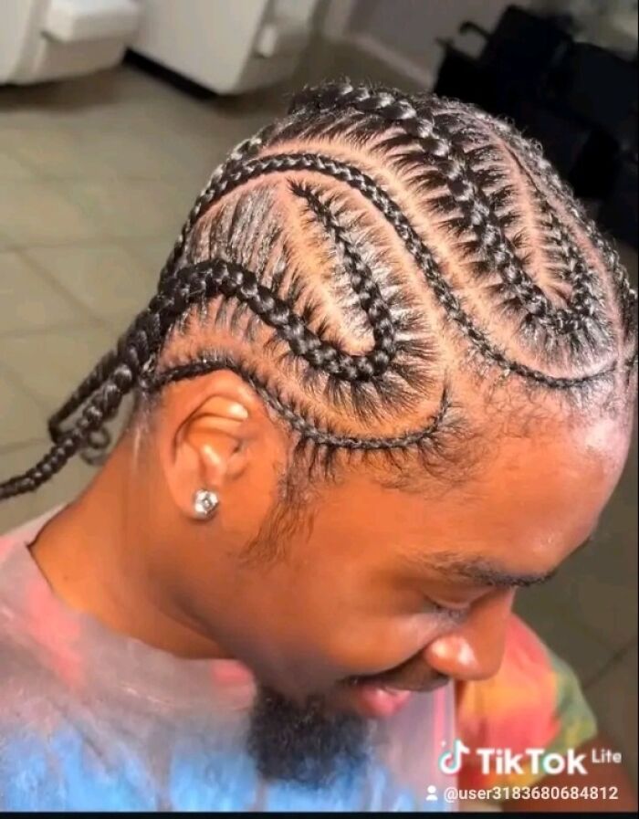 Why Some Ladies Skip Manicures (And No, It’s Not Because They Hate Pretty Nails)