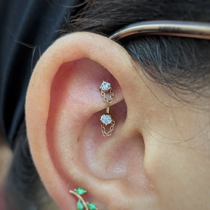 Rook Piercing (The Curvy Cartilage Challenge)