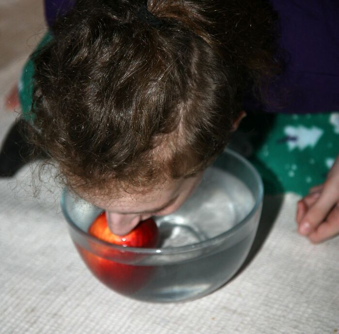 42 Times Grown-Ups Totally Messed Up and Somehow Got Away With It