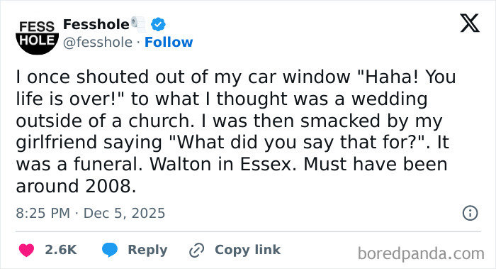 Wait, These Hilariously Awkward Moments Got Funnier With Time!