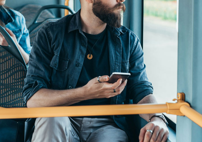 Wait, People Saw THIS On Someone Else’s Phone?!