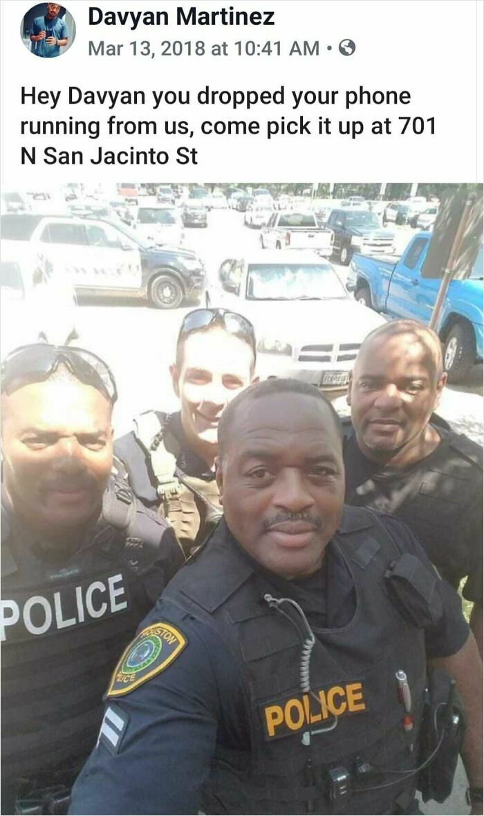 Criminal Drops Phone Running, Cops Take Selfie and Leave a Note