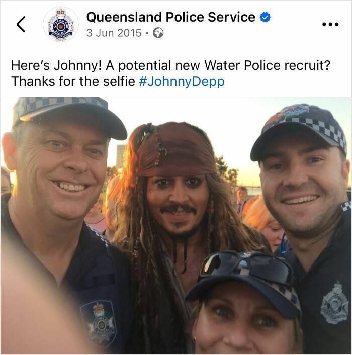 Johnny Depp Dressed as Jack Sparrow and the Police Snapped a Selfie