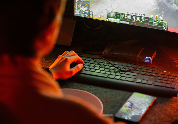 Wait, They Actually Acted Like This?! 62 Wild Man-Child Moves People Shared