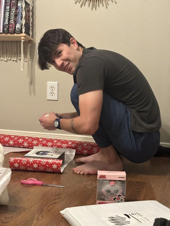 The Legendary Gift Wrapping Stance