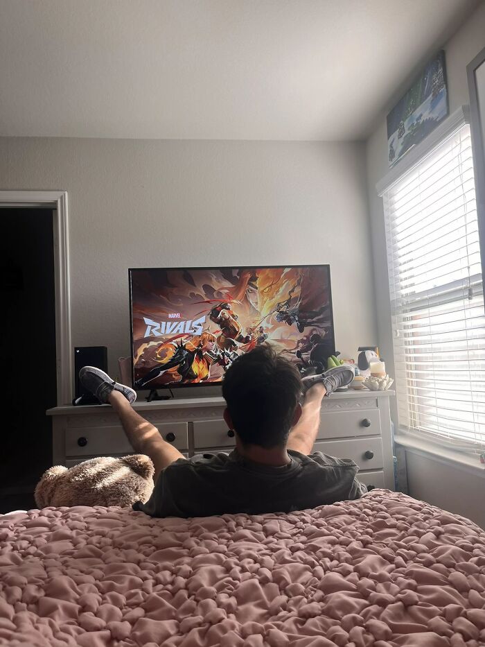 Wait Till You See These Men’s Weirdest Poses That Are Hilariously ‘Ick’