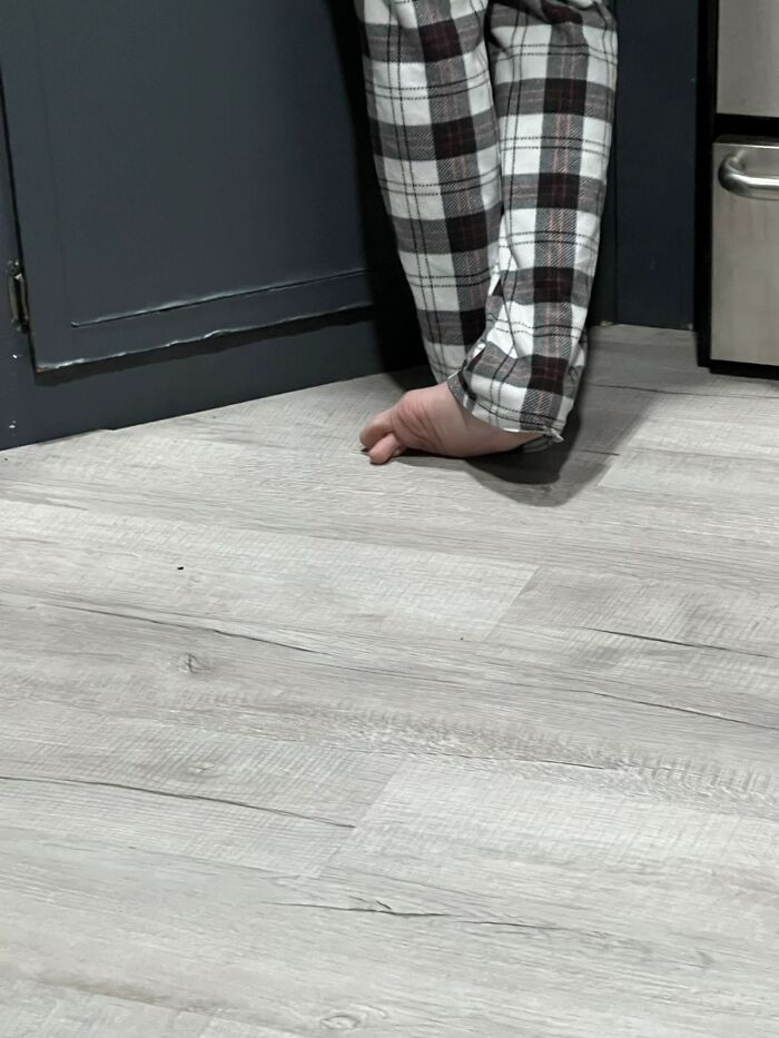 Wait Till You See These Men’s Weirdest Poses That Are Hilariously ‘Ick’