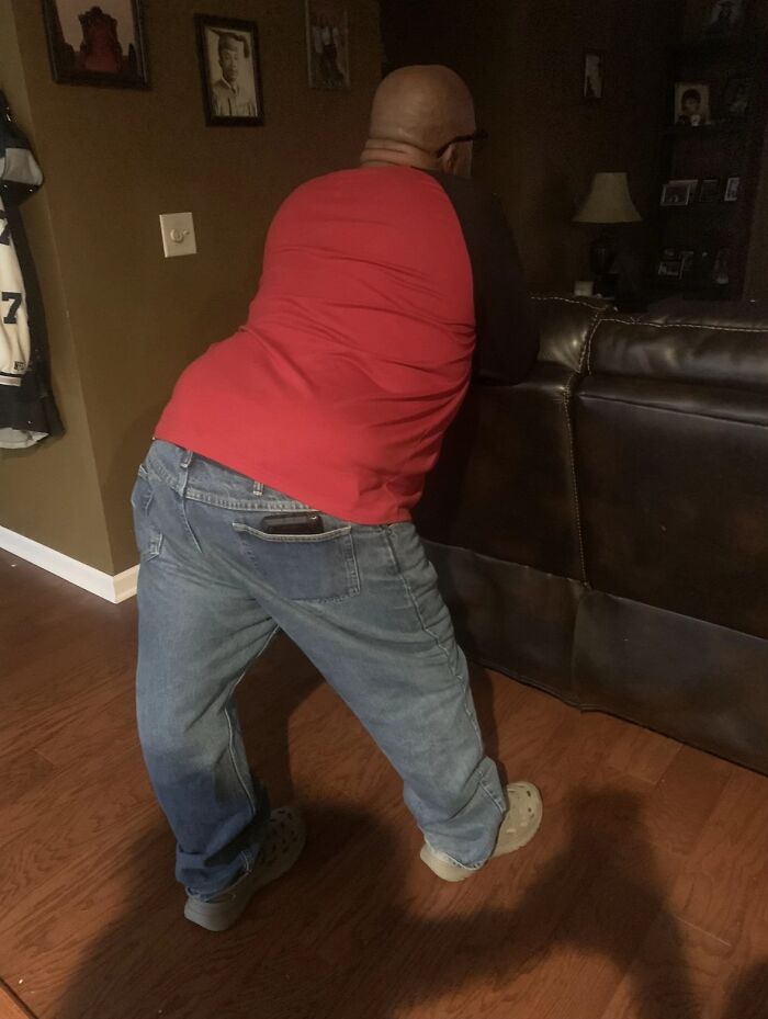 Wait Till You See These Men’s Weirdest Poses That Are Hilariously ‘Ick’