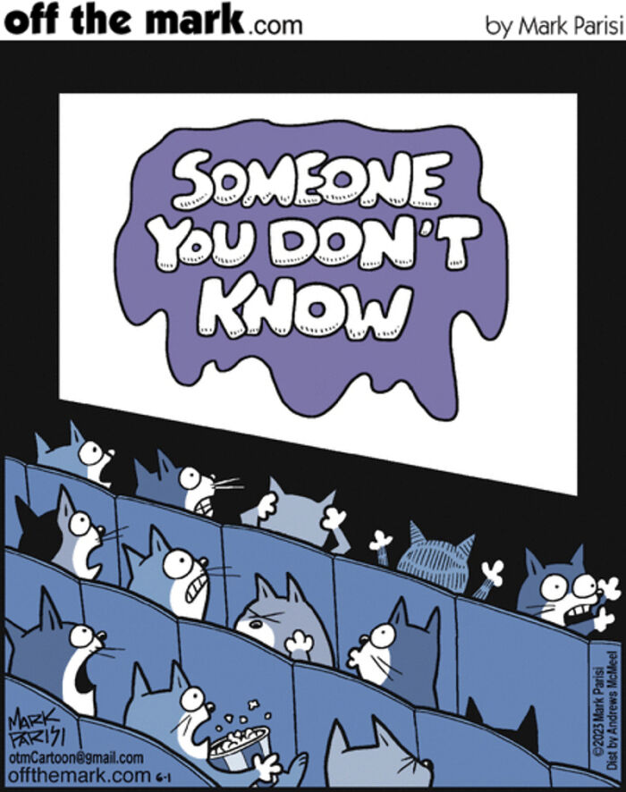 Wait Till You See How Animals & Stuff React to Horror Movies!