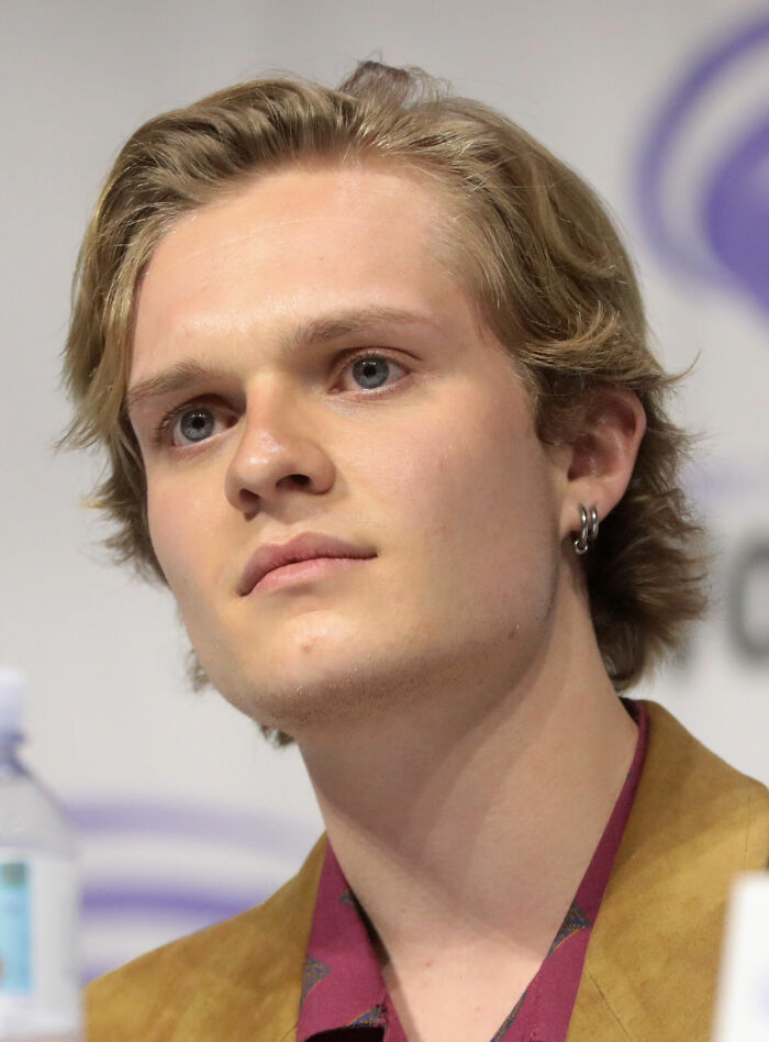 Tom Glynn-Carney: Actor and Indie Rocker, 31