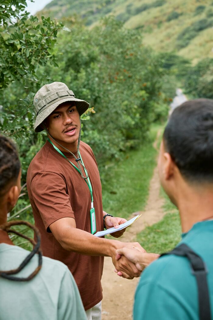 Wait, They Actually Ranked That?! 50 Epic Fails of Guys Trying (And Failing) to Be Alpha