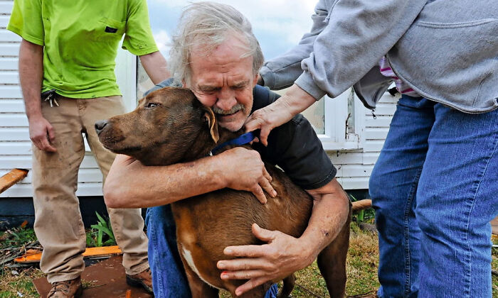 Get Ready to Smile: 35 Pics That Prove People Can Be Awesome!