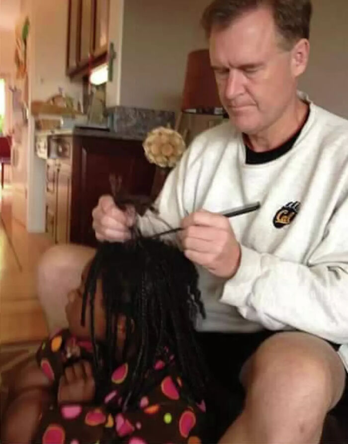 Get Ready to Smile: 35 Pics That Prove People Can Be Awesome!