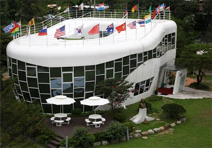 World Toilet Association Building, South Korea: Yep, That’s A Toilet