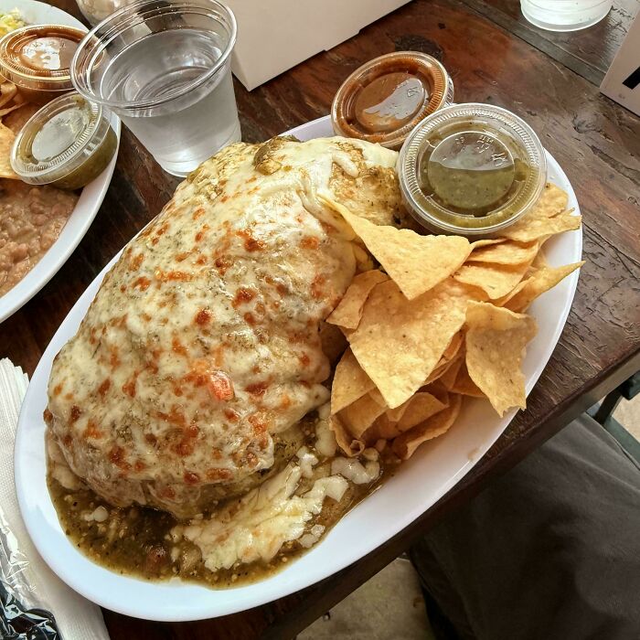 These Absolute Unit Giants Are So Big, They’ll Make Your Jaw Drop!