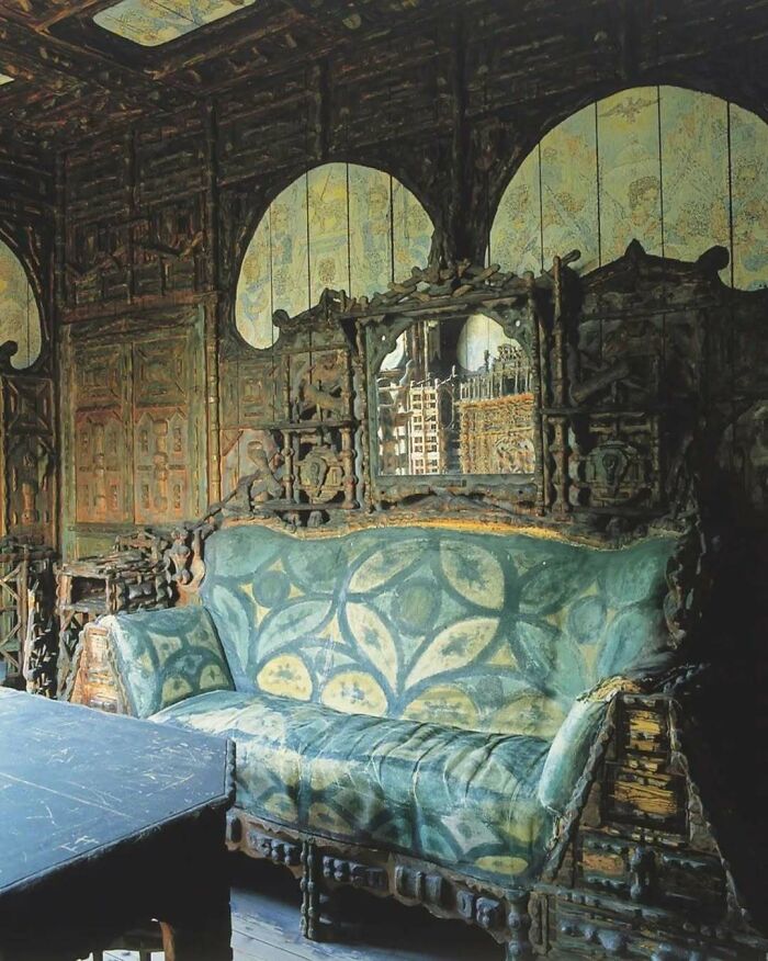 20,000 Books and Other Crazy Interiors That Totally Mess with Your Mind