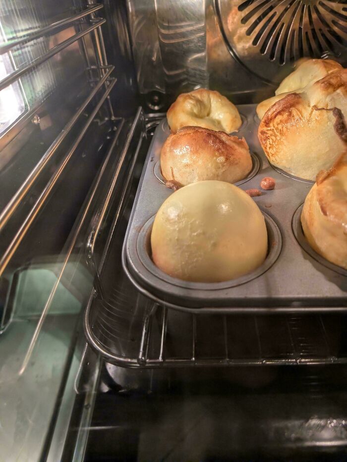 I Somehow Made A Perfectly Round Yorkshire Pudding!
