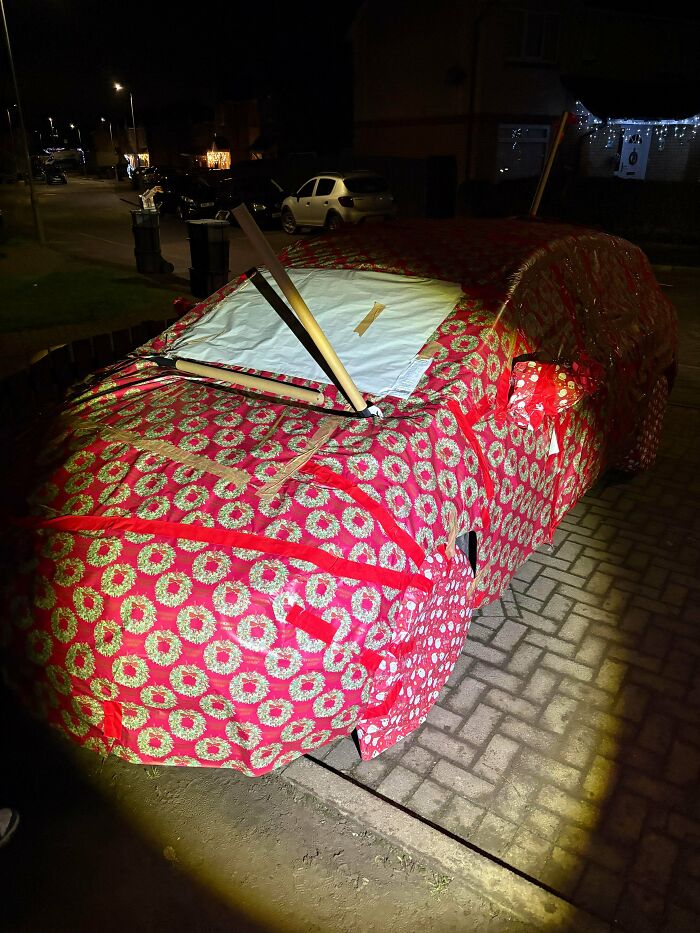 Gift-Wrapped My Mate’s Car While He Was Pub Crawling. How Was Your December 23rd?