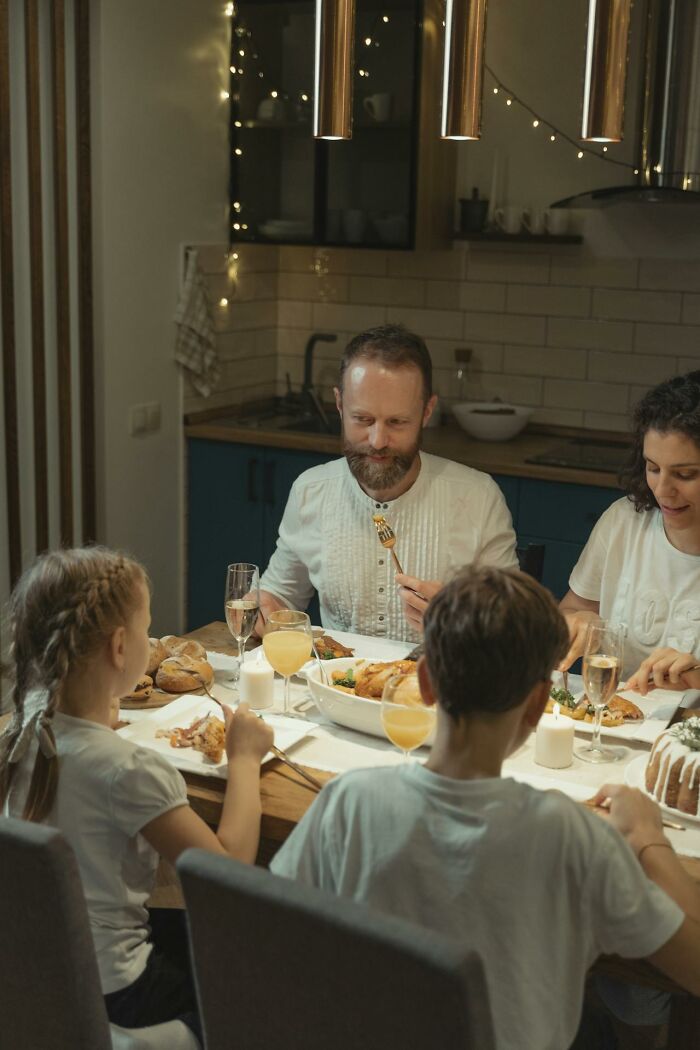 Wait, Married People From Different Countries Spilled The Funniest Culture Shocks!