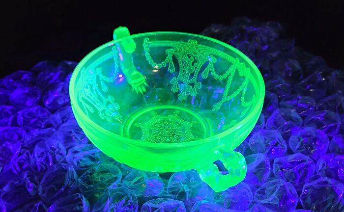 51 Dumpster Treasures That’ll Make You Say, 'Wait, That’s Trash?'