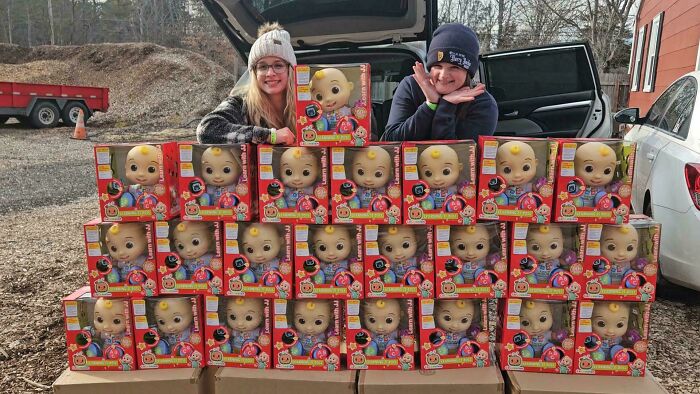 51 Dumpster Treasures That’ll Make You Say, 'Wait, That’s Trash?'