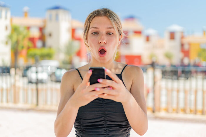 Wait, People Actually Said These On Dates?! The 69 Wildest Dating Disasters You'll Want to Read (From a Safe Distance)