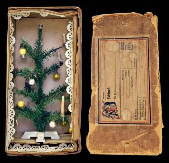 A Christmas Tree on the WWI Frontlines—Because Even Wars Need Some Cheer