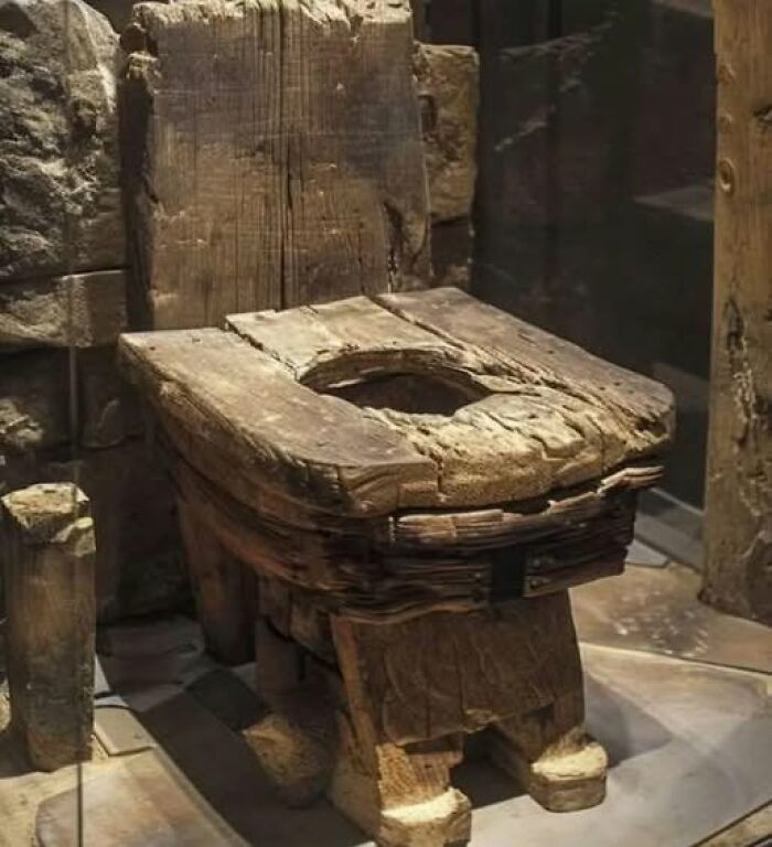 One of the World’s First Flush Toilets: A 3,700-Year-Old Working Toilet With Seat from Minoan Crete