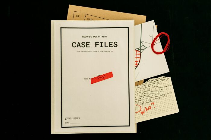 48 Jaw-Dropping Things People Heard Casually That Make You Go "Wait, What?!"