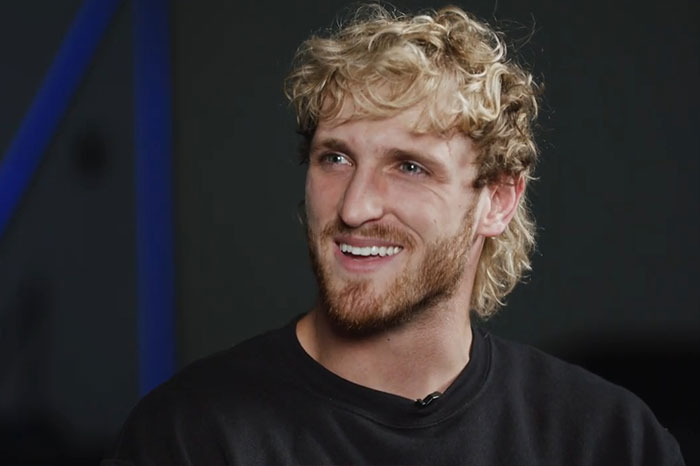 Celebs Who Totally Lost Their Fans Forever (Oops!)