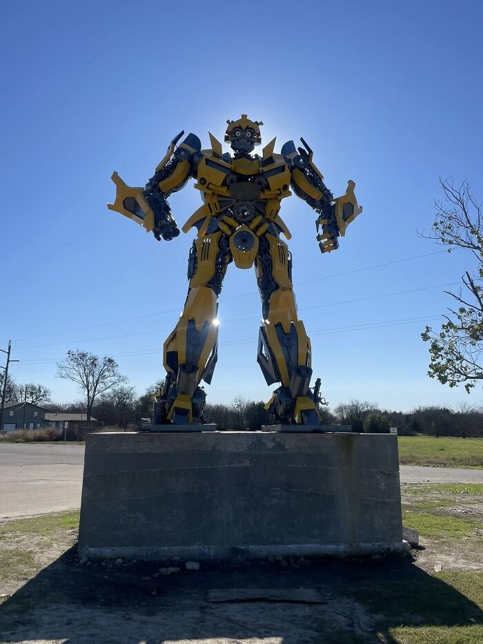 Wait, People Actually Made These Giant Roadside Weirdos?!