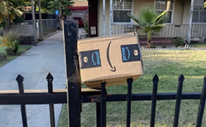 Wait, They Actually Took Pics of These Delivery Fails?!