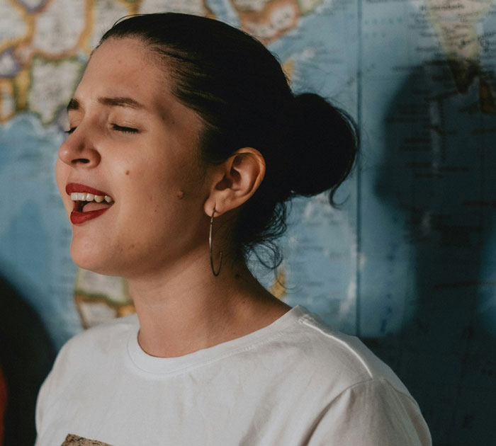 Wait, They Actually Fixed It Like That?! 61 Brilliantly Weird Hacks That Somehow Work