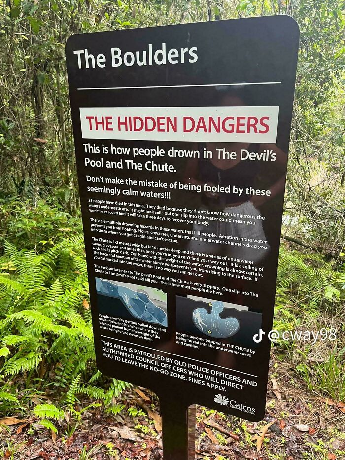 The Boulders Somewhere in Australia Say ‘Stay Back’