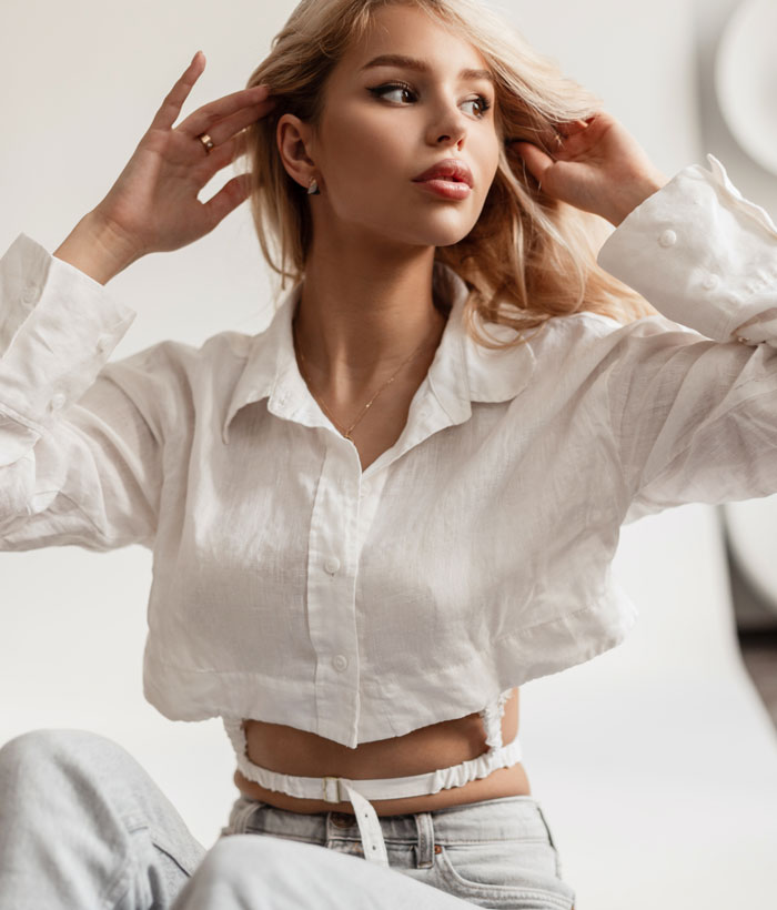 Let's Spill the Tea: 71 People Share Their 'Out of Their League' Dating Adventures