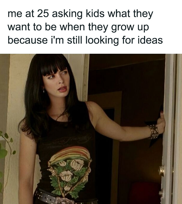 Wait, They Actually Ranked These 49 Hilarious 3AM Memes That Nail Those Late-Night Brain Blips?