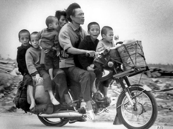 Family on the Move During Saigon’s Chaotic Days, 1972