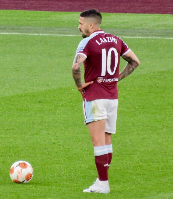 Manuel Lanzini: "The Jewel" On The Pitch