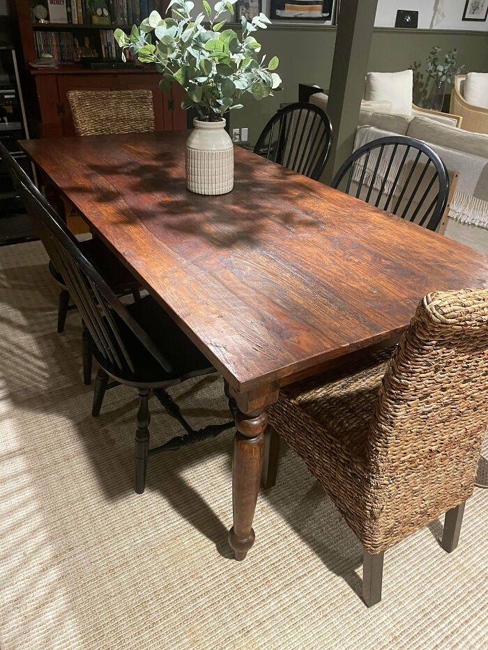 Craigslist Freebie Turned Out to Be a $3000 Crate & Barrel Dining Table!