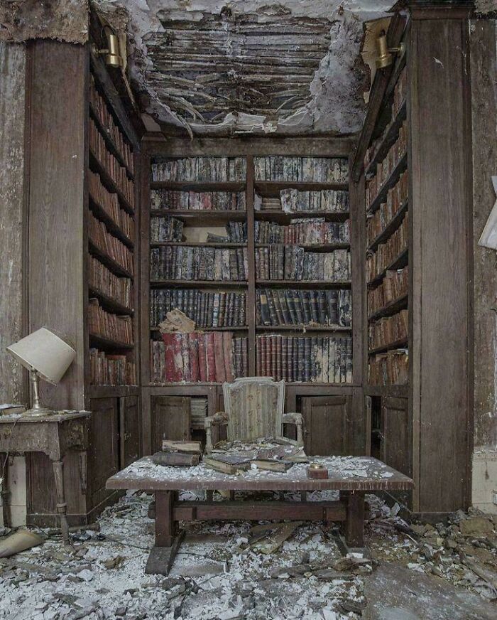 Wait, They Actually Took Photos Inside These Abandoned Places?!