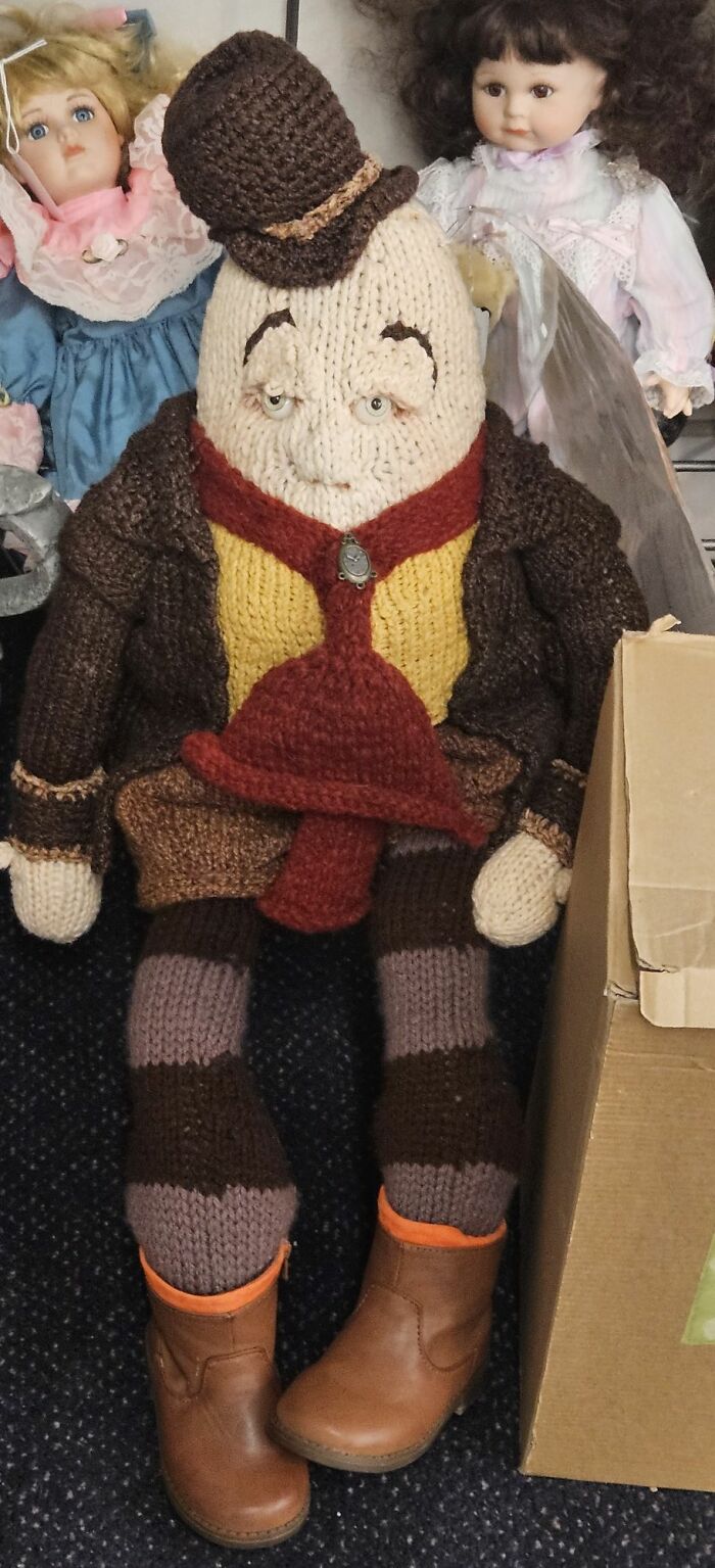 Spooky-Eyed Humpty Dumpty Sculpture