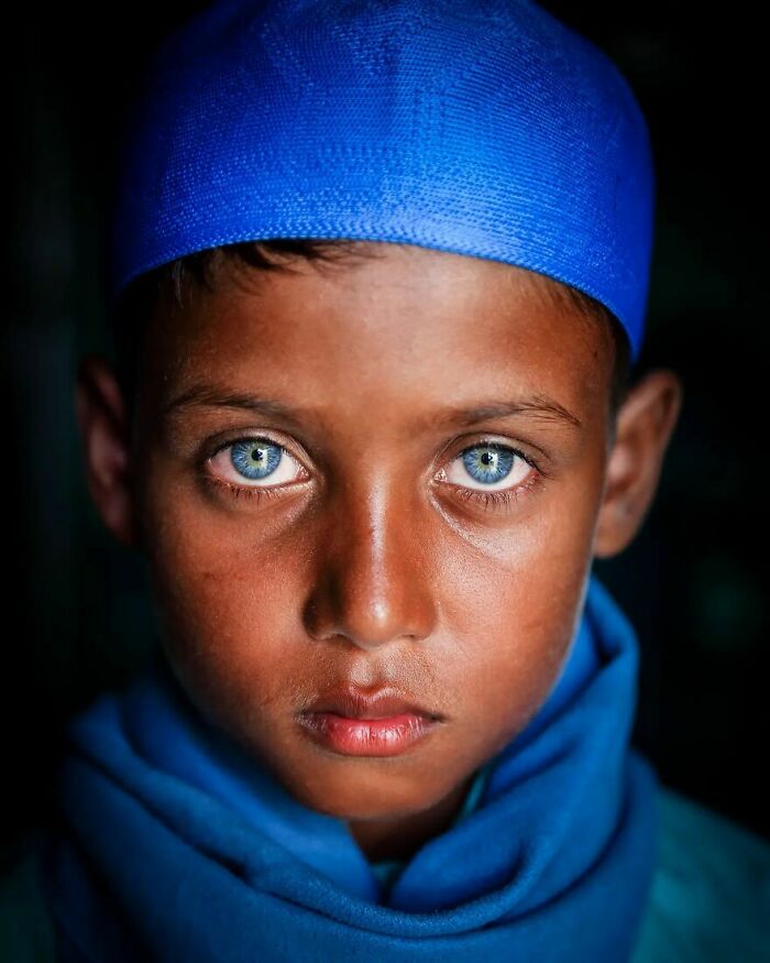 21 Stunning Shots of Rare Light Eyes in Bangladesh That Will Make You Go Whoa